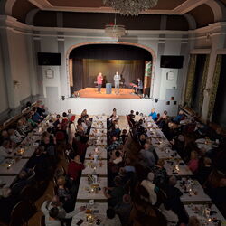Blick in den Saal des Thüringer Kloßtheater in Friedrichroda