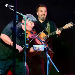Konzert mit Strum n Fiddle