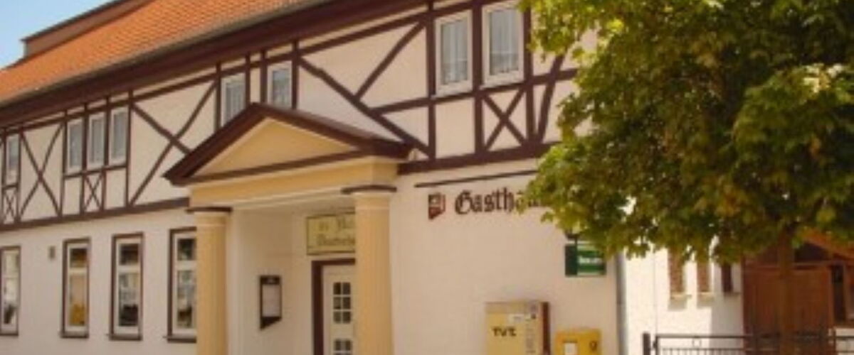 Außenansicht historisches Gebäude Thüringer Kloßtheater