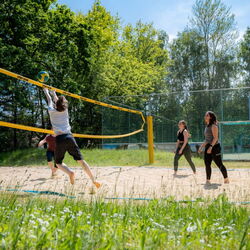 Beachvolleyball © 