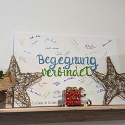 Detail mit Schild in der Begegnungsstätte Wir-hoch-3 in Friedrichroda